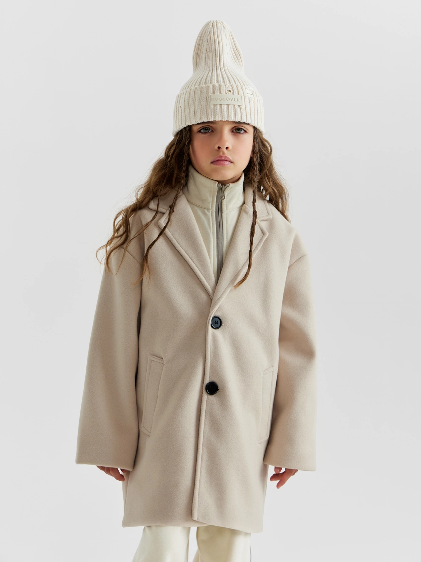 Что нужно учитывать при выборе верхней одежды для детей: от материалов до практичных деталей